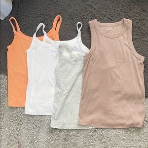Set of Four Old Navy Tank Tops in Orange, White, Gray, and Tan, L, EUC